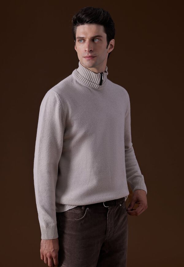 Paul Stuart Wool & Cashmere Mock Neck Zip Cream | AU_PAUL77397